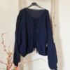 Afbeeldingen van Zacht vest met striksluiting Marine blauw