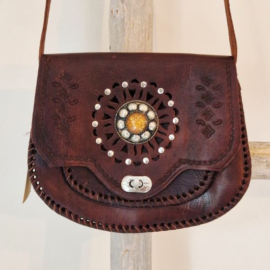 Afbeeldingen van Boho Tas leer cognac met gekleurde steen 