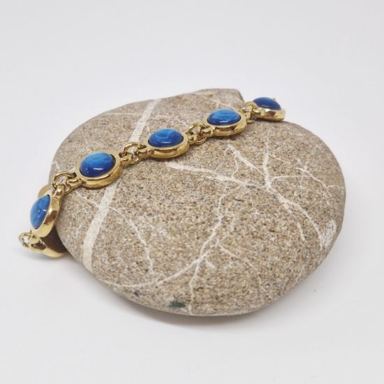 Afbeeldingen van Loïs Blauw saffier